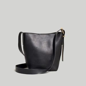 Madewell The Essential Mini Bucket Tote